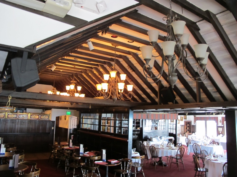 Day5 - 59 Henry VIII Resturant 19-Jan-2010